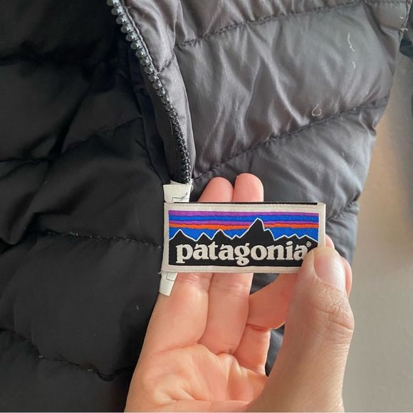 Patagonia Black Kids Jacket - Picture 3 of 8